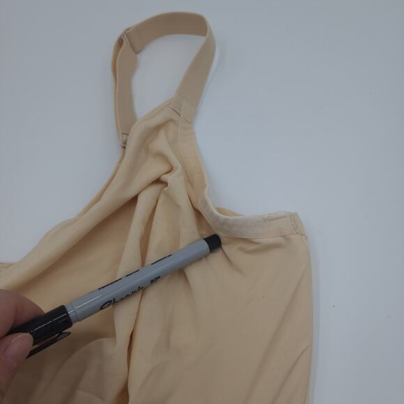 Skims Smoothing Intimates Full Coverage Bra in Sand Size 40H - Picture 5 of 7